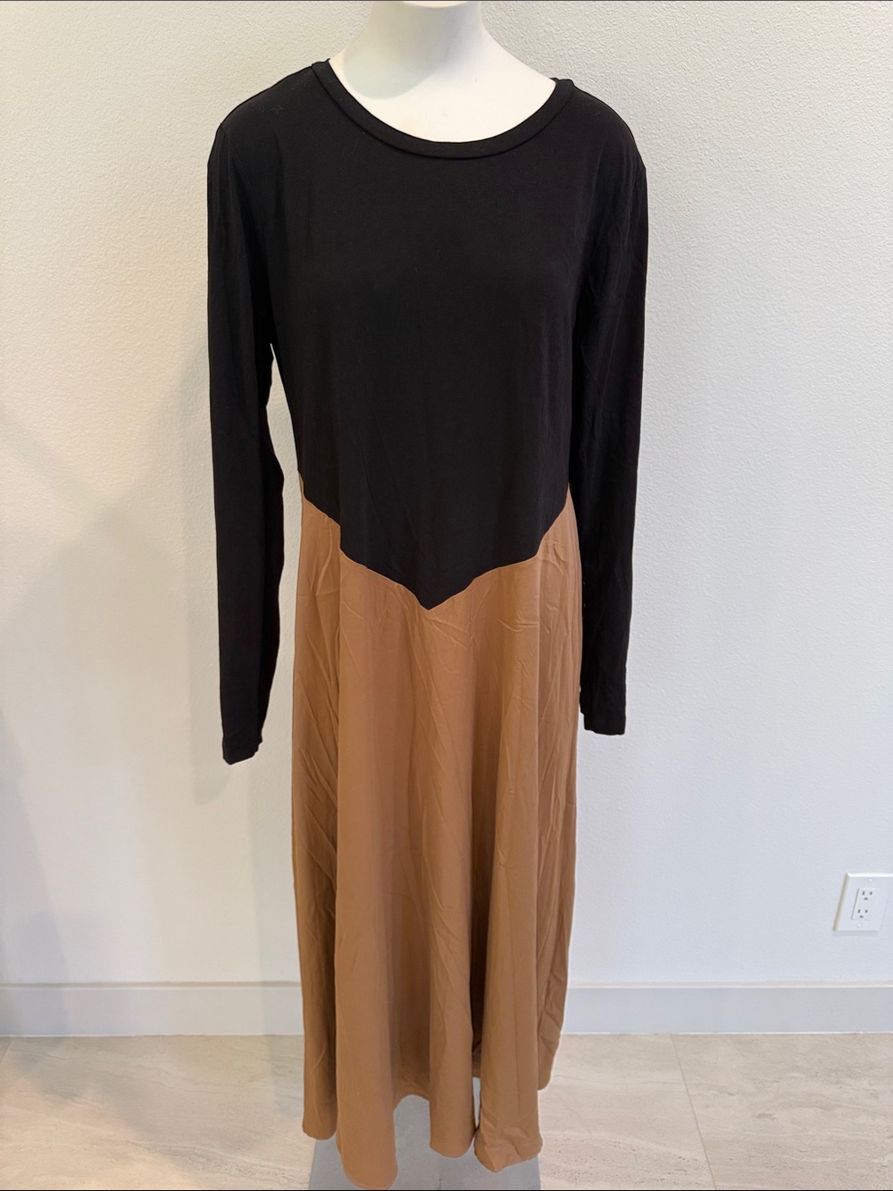 Zara Black and Brown Color-Block Long Sleeve Midi Dress Sz L